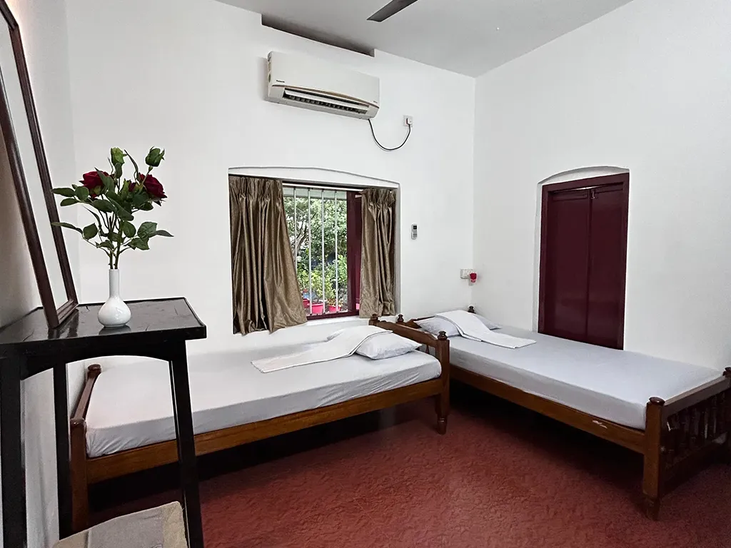 Room View 09